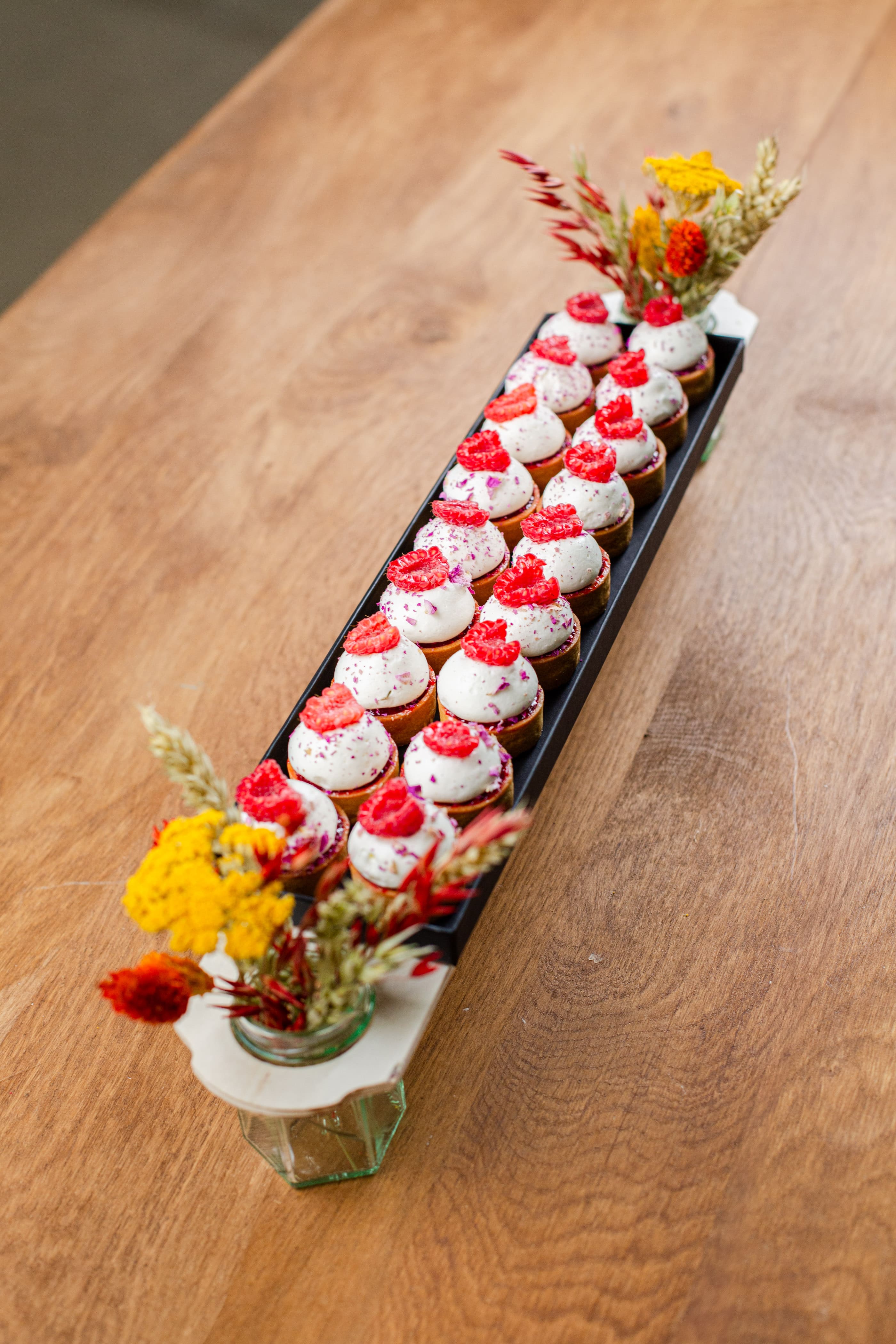 24 Minis Tartelettes Framboise Rose